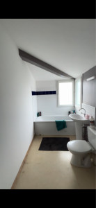 Photo de galerie - Réfection des peintures dans une salle de bain 