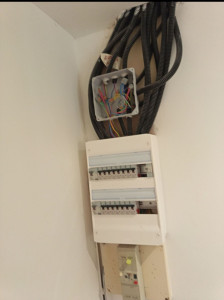 Photo de galerie - Tableau électrique avant 