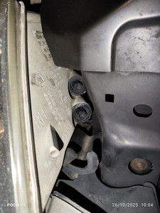 Photo de galerie - Réparation commande de réglage des phares avant 