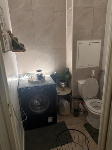 Photo de galerie - Creation d'une arrivée d'eau et mise en place d'une évacuation pour la machine à laver. en plus carrelage du mur du wc.