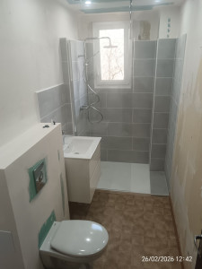 Photo de galerie - Salle de bain réalisé en totalité, placo-plâtre, plomberie, électricité, faïence