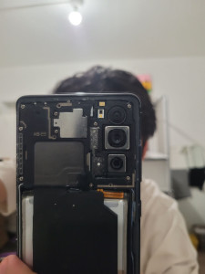 Photo de galerie - Remplacement de la batterie de mon propre téléphone (Samsung Galaxy S20 FE)