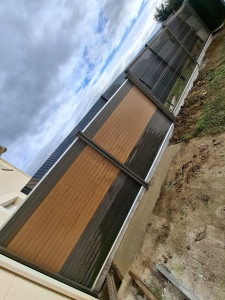 Photo de galerie - Pose de claustras lamé et grillages rigides avec soubassements