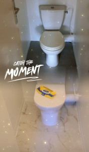 Photo de galerie - Remplacement W.c + pose sol stratifié  