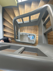 Photo de galerie - Peinture d'escalier en bois 
