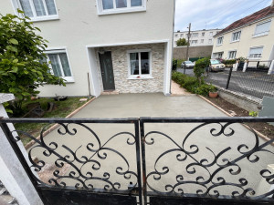 Photo de galerie - Dalle voiture 