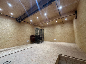 Photo de galerie - Isolation, découpe et installation de panneaux osb, électricité 