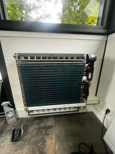 Photo de galerie - Entretien unité intérieur climatisation 