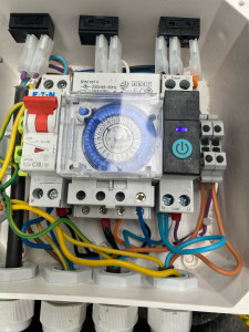 Photo de galerie - Table, Électricité 