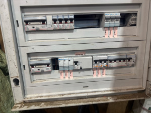 Photo de galerie - Installation électrique