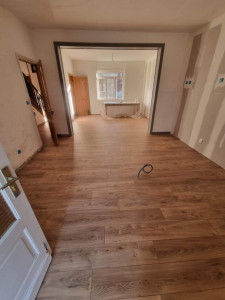 Photo de galerie - Pose de parquet flottant sur l'ensemble de la maison