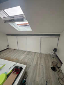 Photo de galerie - Placard intérieur sous rampant 