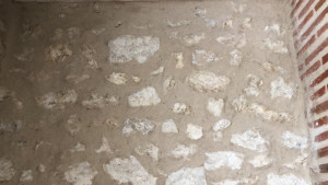 Photo de galerie - Murs en pierres apparente joint traditionnel chaux sable