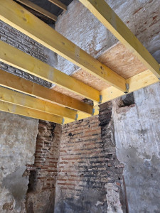 Photo de galerie - DEMOLITION ET REPOSE PLANCHER BOIS