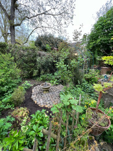 Photo de galerie - Dépose et pose de pavé pour jardin à l’anglaise 