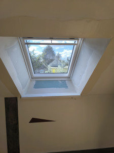 Photo de galerie - Réparation placo autour de Velux 