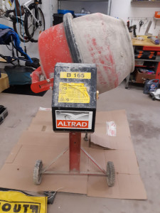 Photo de galerie - Bétonnière électrique 