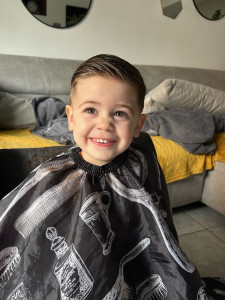 Photo de galerie - Coiffure enfant homme 
