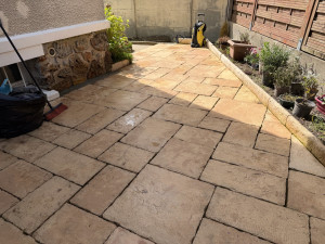Photo de galerie - Nettoyage terrasse 