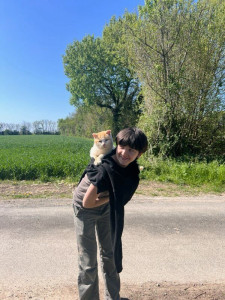 Photo de galerie - Je me suis occupée de plusieurs chats et chiens dans ma vie, et j'aime beaucoup les animaux. Je serai ravie d'aider des personnes à s'occuper de leurs animaux si besoin, pour des promenades, des visites ou des vacances :)