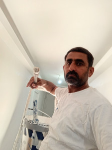 Photo de galerie - J'aime bien le travail de peinture. Depuis longtemps je travaille. Je connais tout dans le cadre de peinture.