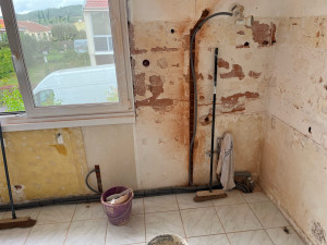 Photo de galerie - Passe de gaines en saigné