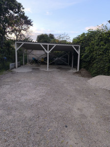 Photo de galerie - Abri des voitures 