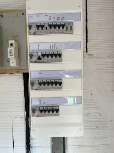 Photo de galerie - Mise en normes 