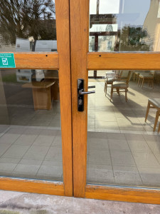 Photo de galerie - Pose d’une poignée salomé 