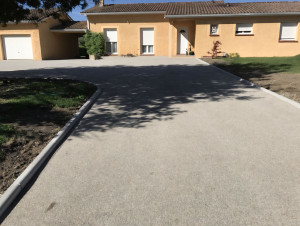 Photo de galerie -  goudronnage bi-couche
