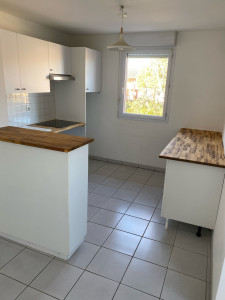 Photo de galerie - Pose d’une cuisine 