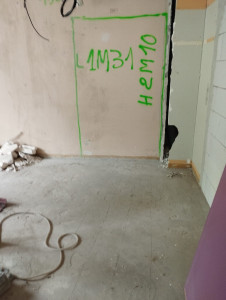 Photo de galerie - Avant démolition porte