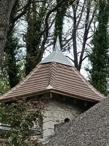 Photo de galerie - Réfection pigeonnier en lauze 
