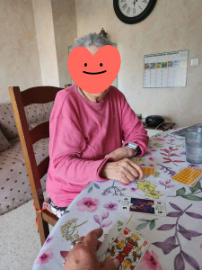 Photo de galerie - Divertissement
petite partie de cartes 