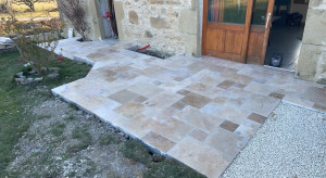 Photo de galerie - Carrelage poser pour terrasse