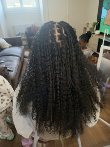 Photo de galerie - Nous réalisons plusieurs modèles de tresses africaines 