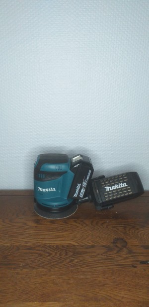 Photo de galerie - Ponceuse