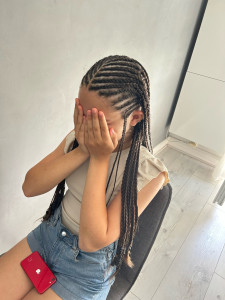 Photo de galerie - Nattes collées - enfants 