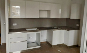 Photo de galerie - Pose d’une cuisine 