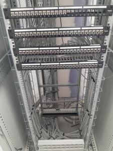 Photo de galerie - Baie informatique 