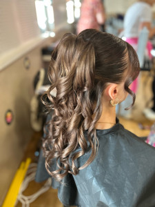 Photo de galerie - Coiffure événementiel 