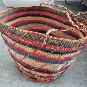 Photo de galerie - Création d'une doublure sur un panier ( style bourse)
