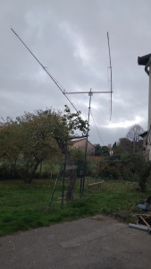 Photo de galerie - Fabrication d'antenne radio amateur 
création du mât 