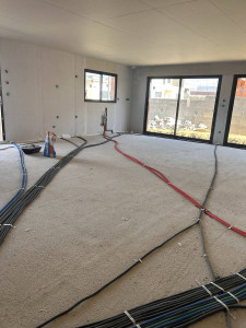 Photo de galerie - Passage de gaines + appareillage après inter du plaquiste 