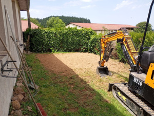 Photo de galerie - Aplanissement de terrain pour pose de piscine hors sol
