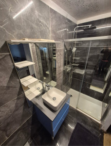 Photo de galerie - Après nettoyage de salle de bain 