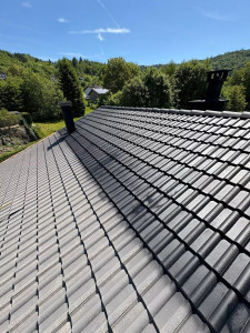 Photo de galerie - Après le nettoyage, voici l'application d'un hydrofuge colore( anthracite)