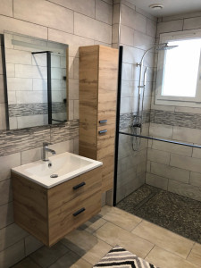 Photo de galerie - Remise au goût du jour complète d’une salle de bain