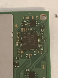 Photo de galerie - Remplacement de puce de charge M92T36 de Nintendo Switch pour une mauvaise installation précédente