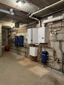 Photo de galerie - Installation d’une PAC hybride Air/Eau 